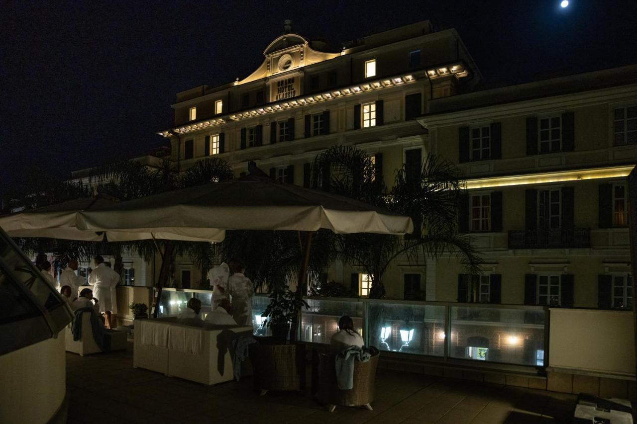 Grand Hotel Alassio Beach & Spa Resort - The Leading Hotels Of The World Экстерьер фото